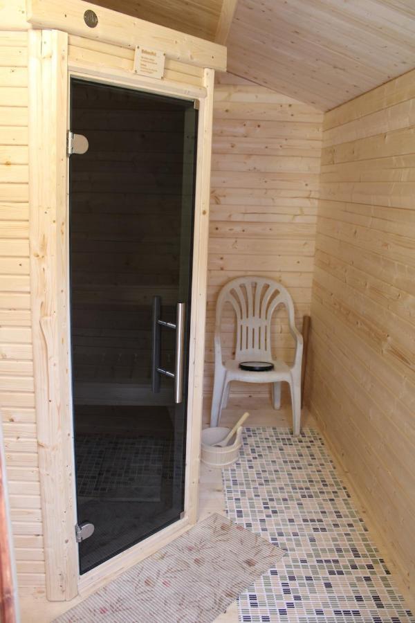 Vár-lak Vendégház Szendro Exterior foto