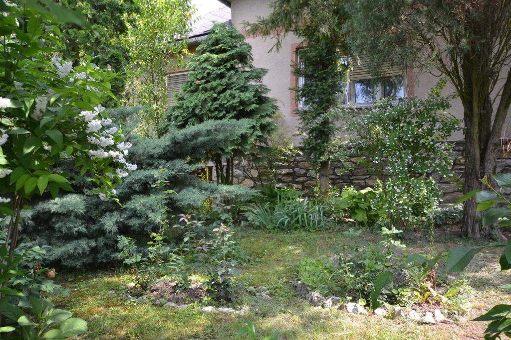 Vár-lak Vendégház Szendro Exterior foto